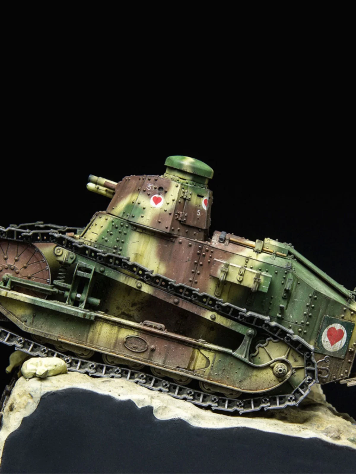 MENG Assembled Model Kit TS-01 - огляд і ціна Model Kit Hobby