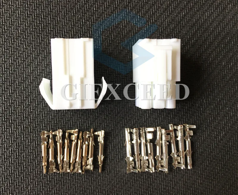 2 Sets 9 Pin AC Assembly Small - огляд і ціна Model Kit Tamiya