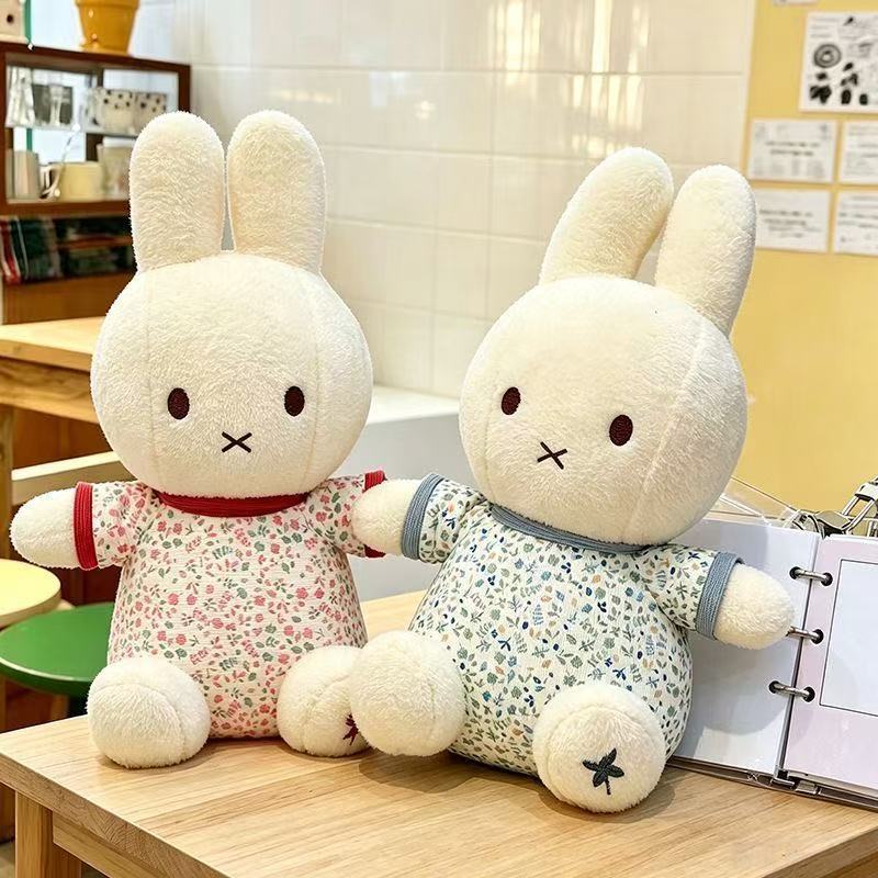 30cm Cute Miffy Rabbit Floral  - огляд і ціна Model Kit Anime
