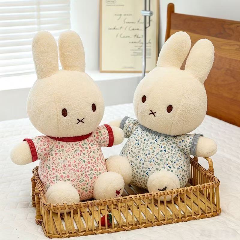 30cm Cute Miffy Rabbit Floral  - огляд і ціна Model Kit Anime